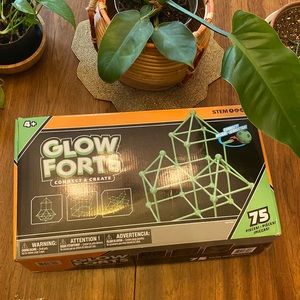 Glow Forts Connect & Create